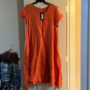 Bryn Walker size S (small) orange short sleeve round neck